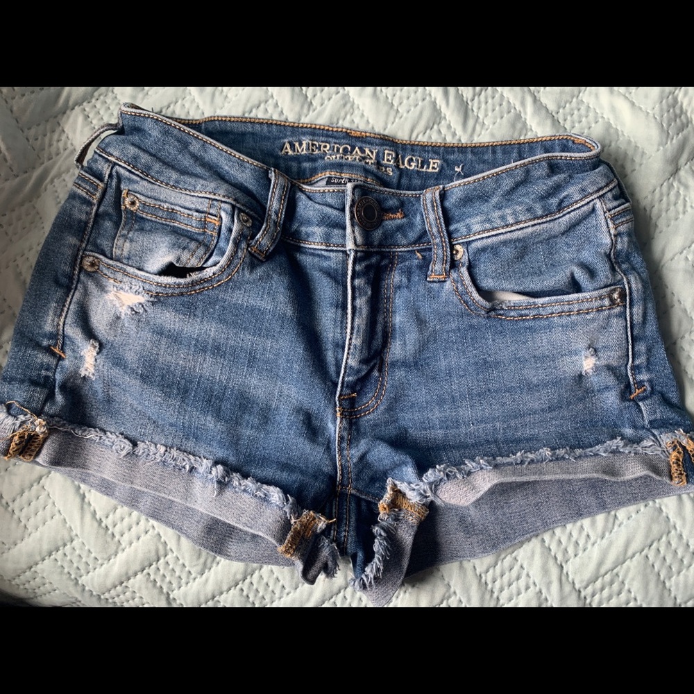 American Eagle medium wash Shortie shorts